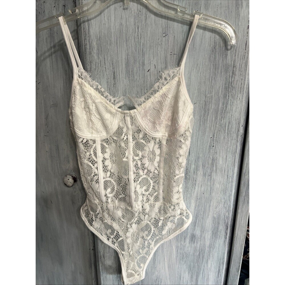 Misguided white lace bodysuit corset NWT Sm Boho Cottage Core Feminine Y2K - Picture 8 of 8